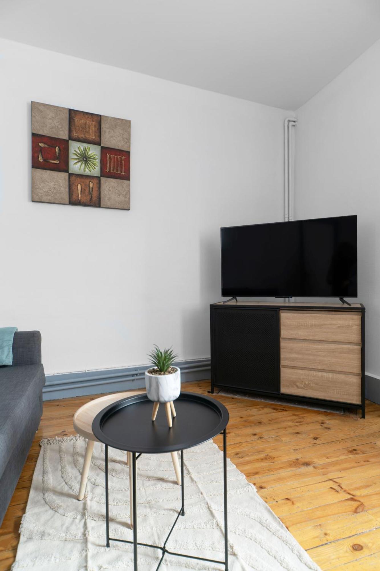 L'Alliotaux - Appartement Calme Et Design - Parking Gratuit ヴィシー エクステリア 写真